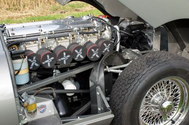 The 300 BHP Jaguar E-type 4.2 Litre OTS