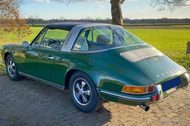 Porsche 911 2.2 T Targa, 1969 Restoration