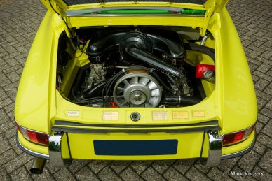 Porsche 911 2.0 SWB 1968 body restoration