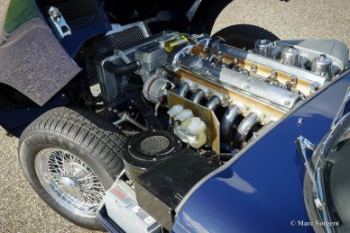 Jaguar E-Type 4.2 Litre FHC, 1966