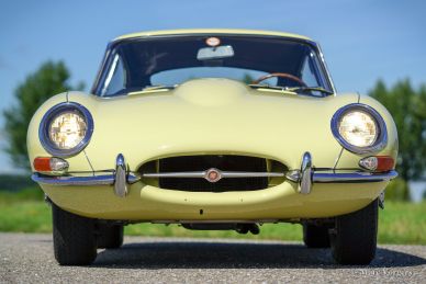 Jaguar E-type 3.8 Litre FHC, 1963