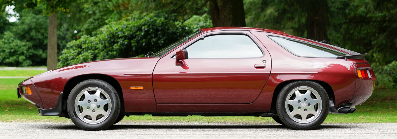 Porsche 928 S, 1984