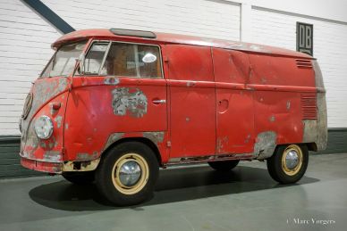 Volkswagen VW T1 Transporter | Bus restoration object, 1961
