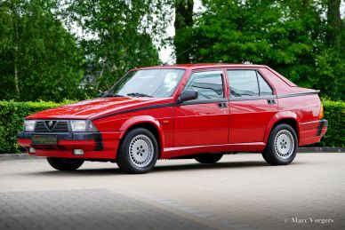 Alfa Romeo 75 3.0 V6 America, 1988