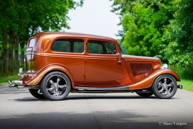 Ford Tudor V8 Street rod, 1933