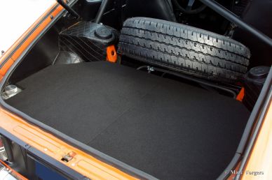 Datsun 240 Z rally preparation