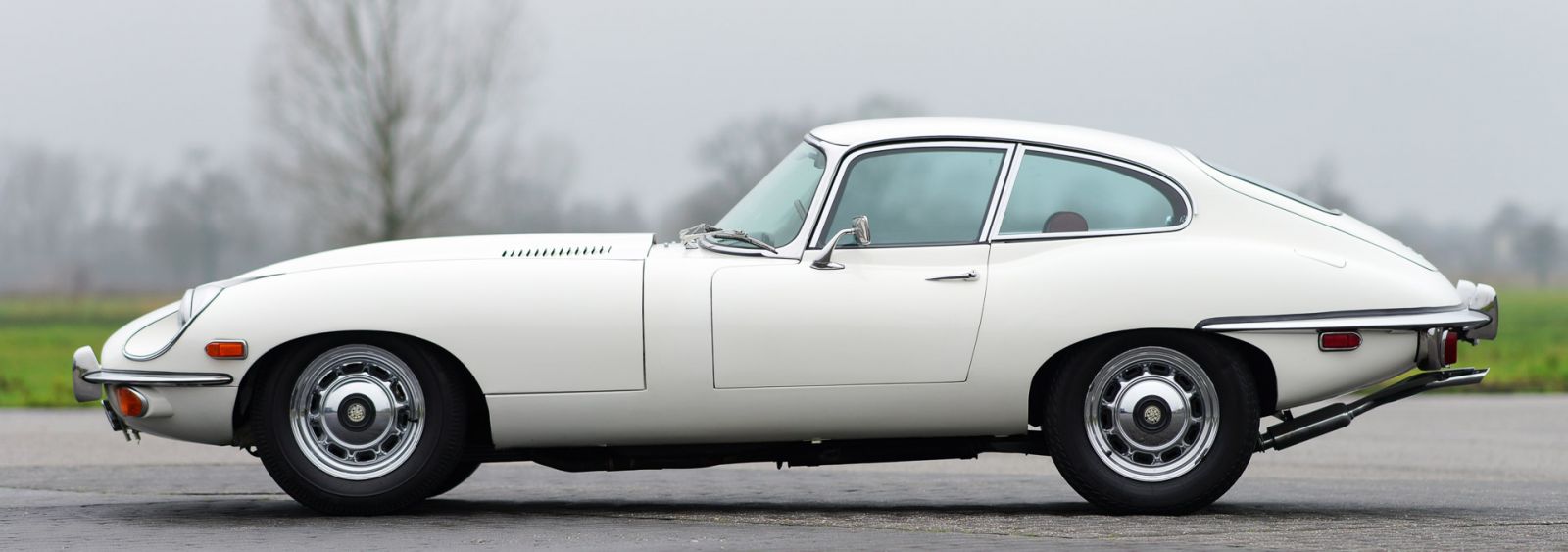 Jaguar E-type 4.2 Litre FHC S2, 1969
