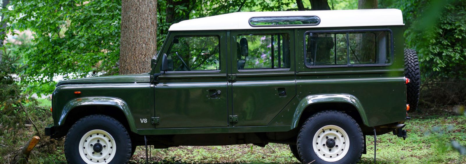 Inconsistent onderwijs onbekend Land Rover Defender 110 V8 LWB, 1985 - Welcome to ClassiCarGarage