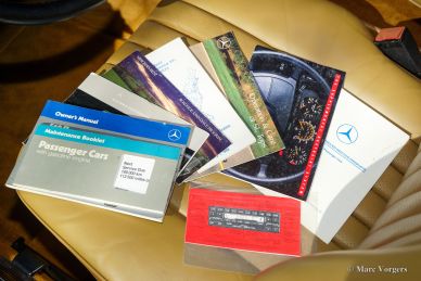 Mercedes-Benz 560 SL, 1988