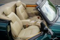 MG RV8 1995