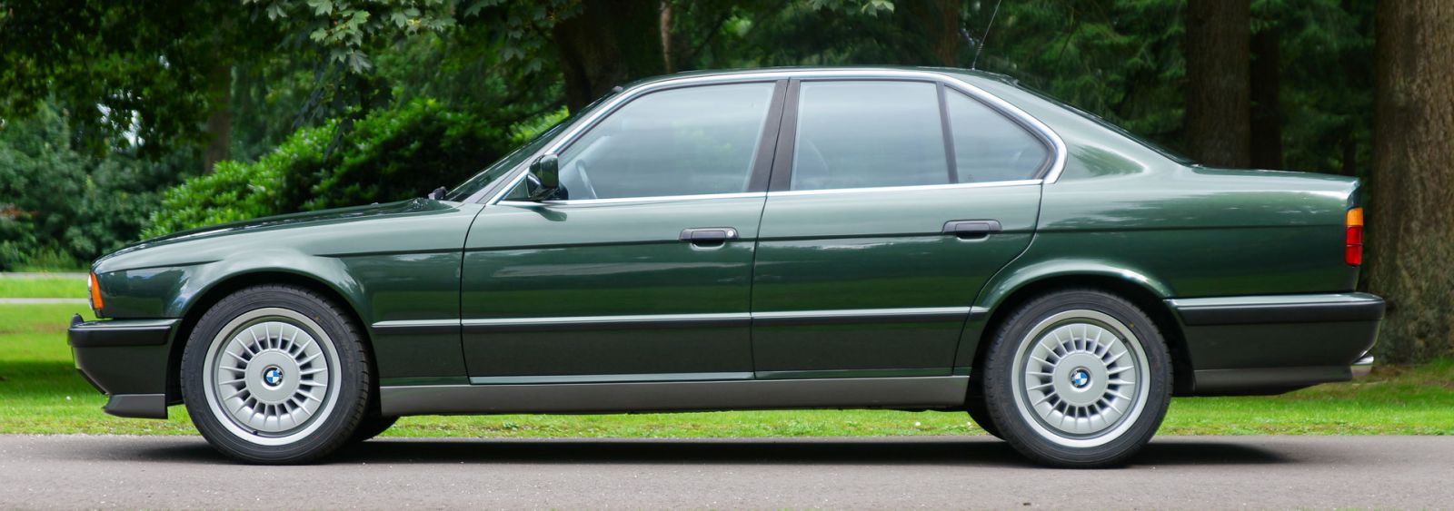 BMW M5, 1989
