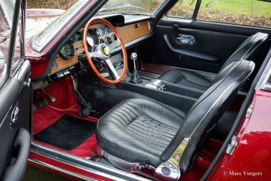 Ferrari 330GT 2+2 series 2, 1966