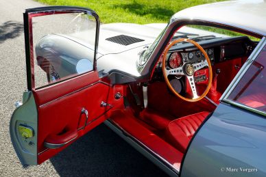 Jaguar E-type 4.2 FHC, 1967