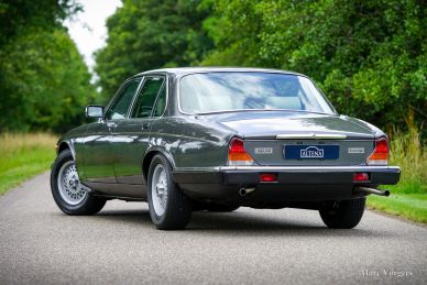 Jaguar XJ12 Sovereign, 1986