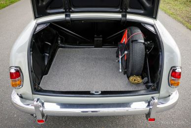 Mercedes-Benz 220 S (W180), 1958