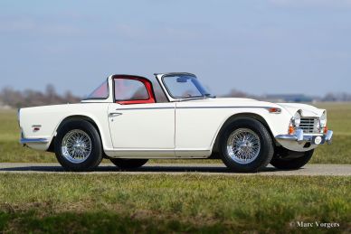 Triumph TR 250, 1968