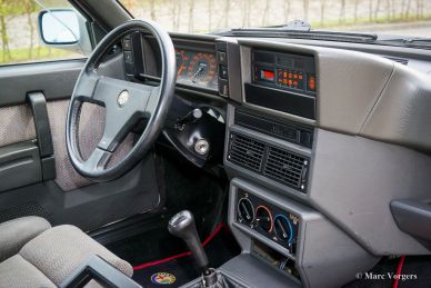 Alfa Romeo 75 2.0 Twin Spark, 1988