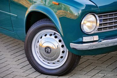 Alfa Romeo Giulia 1300, 1964