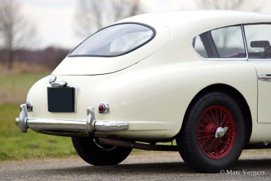 Aston Martin DB2/4, 1955