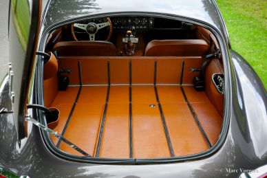 Jaguar E-type 4.2 Litre FHC, 1965