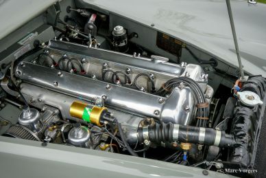 Jaguar XK 140 3.4 Litre SE FHC, 1956