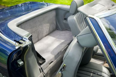 Mercedes-Benz 300 SL (R107), 1986