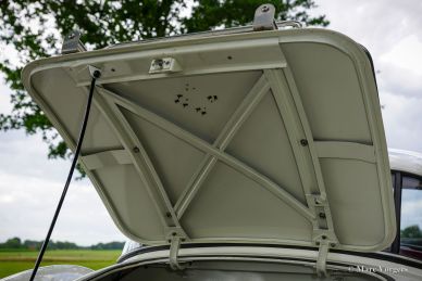 MG MGA 1500 Coupe, 1957