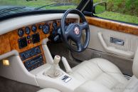 MG RV8, 1994