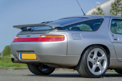 Porsche 928 GTS, 1993