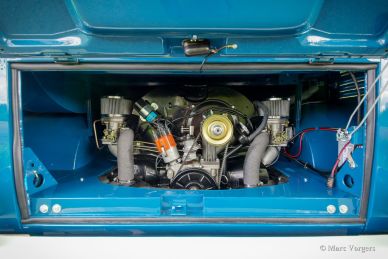 Volkswagen Type 2 T1 Samba 21-window Deluxe, 1966 Restoration