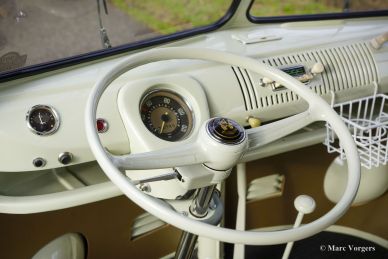 Volkswagen Type 2 T1 Camper, 1964