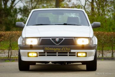 Alfa Romeo 75 2.0 Twin Spark, 1988