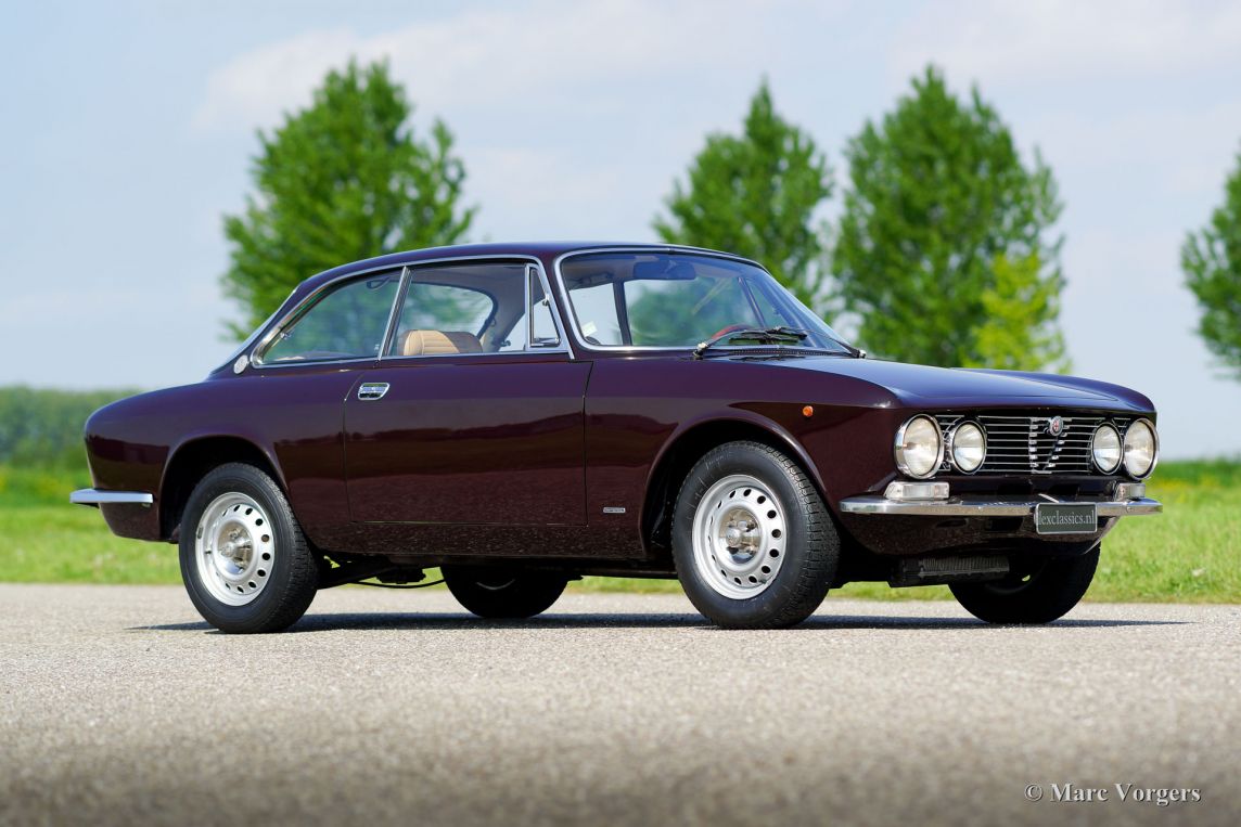 alfa romeo gt 1300 junior faggio 03 d56f03b4