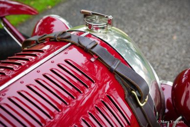 Bentley 3/8 Racer by Racing Green Engineering, 1953