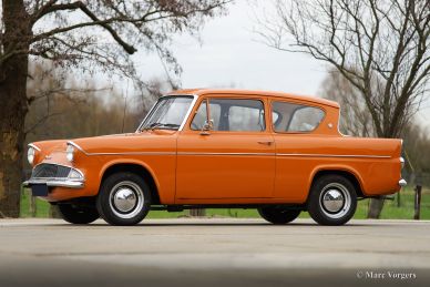 Ford Anglia 106E, 1965