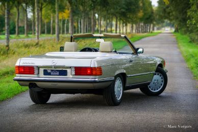 Mercedes-Benz 300 SL (R107), 1987