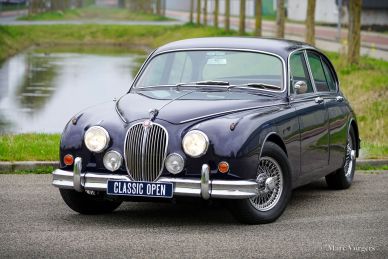 Jaguar Mk II (Mk 2) 3.8 Litre automatic, 1963