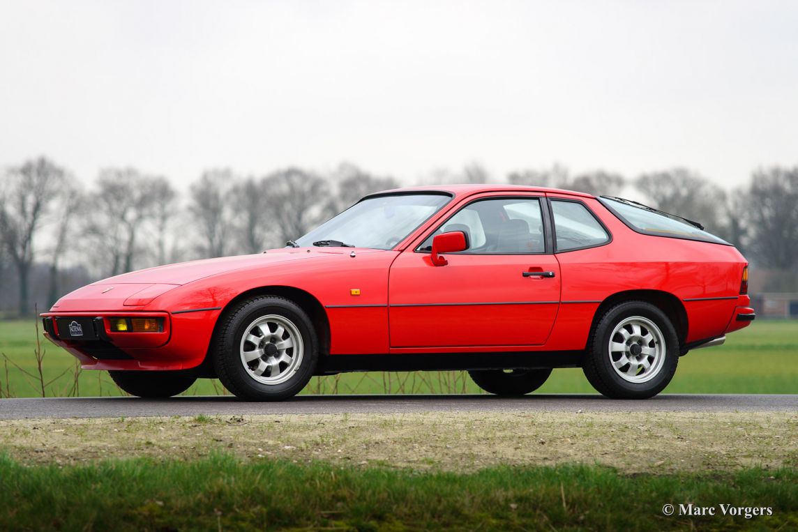 Porsche 924, 1981 to ClassiCarGarage