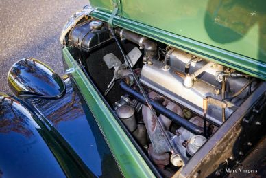 Riley RMF saloon, 1953