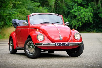 Volkswagen “Beetle” 1302 LS Convertible / Cabriolet, 1971
