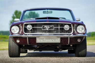 Ford Mustang convertible, 1966