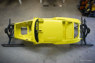 Porsche 911 2.0 SWB 1968 body restoration