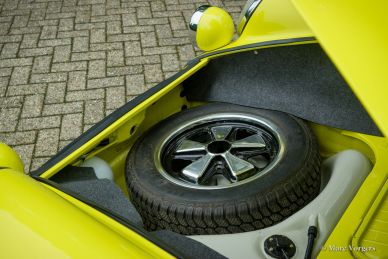 Porsche 911 2.0 SWB 1968 body restoration