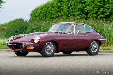 Jaguar E-type 4.2 Litre FHC, 1971