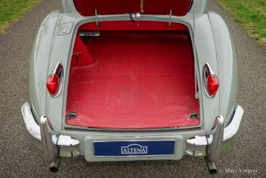 Jaguar XK 140 3.4 Litre SE FHC, 1956