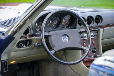 Mercedes-Benz 300 SL (R107), 1986