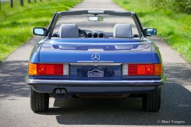 Mercedes-Benz 300 SL (R107), 1986