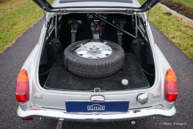 MG MGB GT V8 rally car, 1975