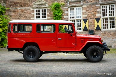 Toyota Land Cruiser FJ45 Hardtop, 1980