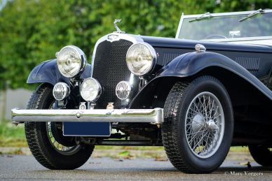 Triumph Gloria Six tourer, 1935